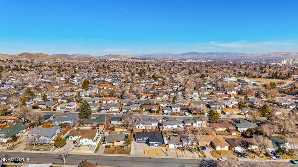 Image 27 of property listing at 3286 Heights Drive, Reno, NV 89503