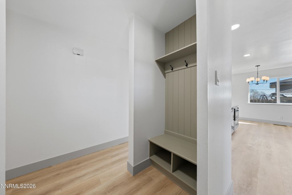 Image 4 of property listing at 3286 Heights Drive, Reno, NV 89503