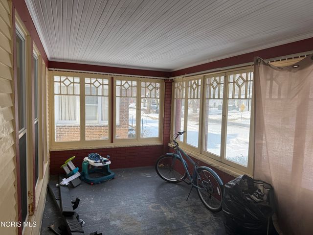 1031 Prospect Avenue, Toledo, OH 43606