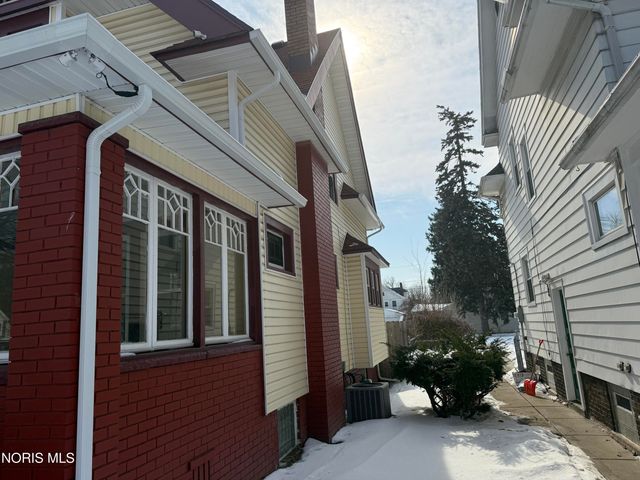 1031 Prospect Avenue, Toledo, OH 43606