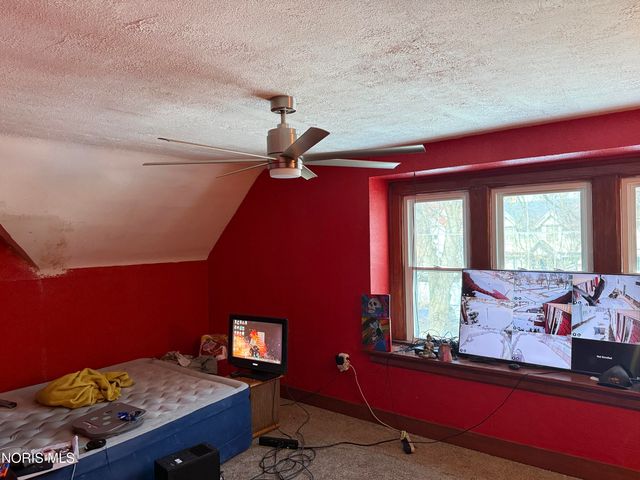 1031 Prospect Avenue, Toledo, OH 43606