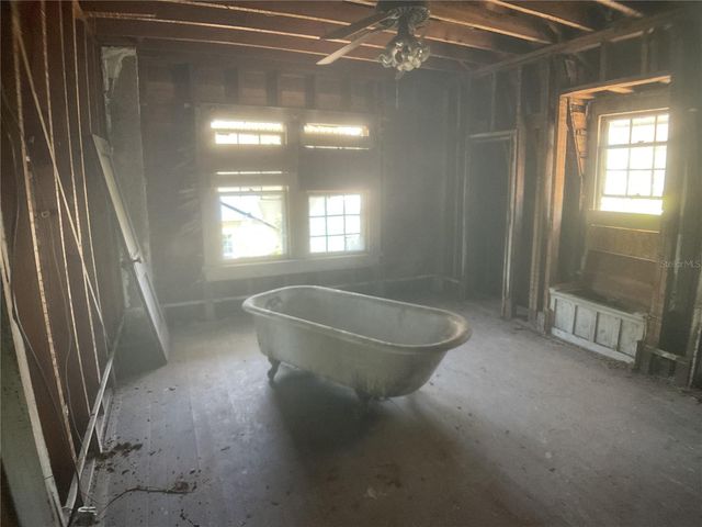 505 E OAK STREET, Arcadia, FL 34266