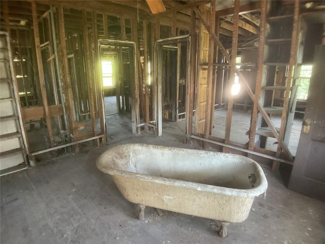 505 E OAK STREET, Arcadia, FL 34266