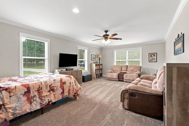 3816 Petty Ln, Columbia, TN 38401