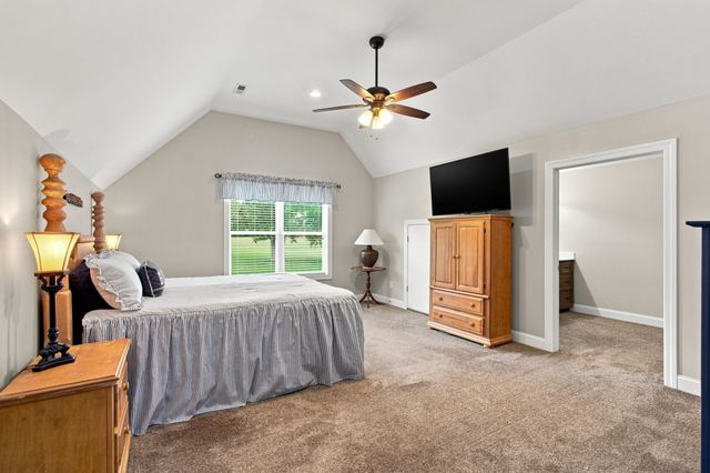 3816 Petty Ln, Columbia, TN 38401