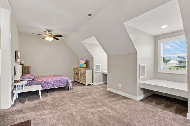 3816 Petty Ln, Columbia, TN 38401