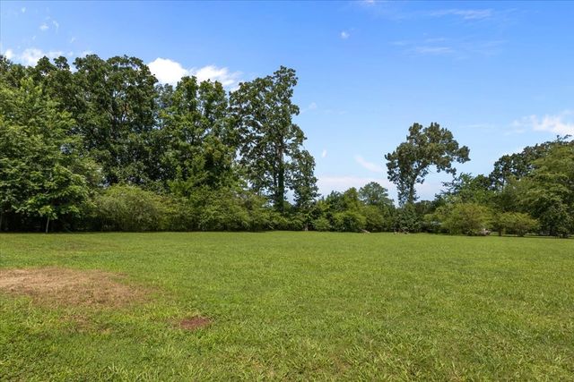 1112 Garners Creek Rd, Dickson, TN 37055