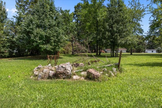 1112 Garners Creek Rd, Dickson, TN 37055