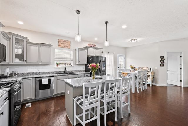 874 Daybreak Dr, Antioch, TN 37013