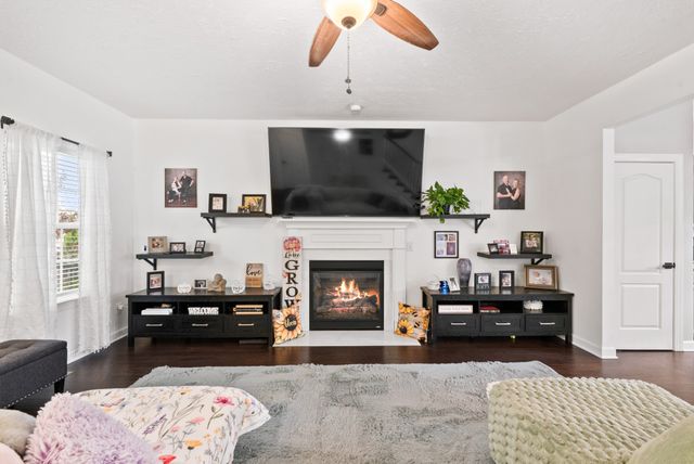 874 Daybreak Dr, Antioch, TN 37013