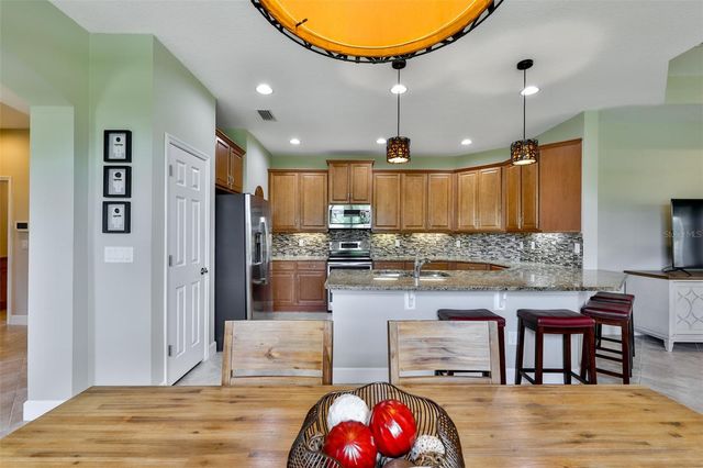 803 CHIPPER DRIVE, Sun City Center, FL 33573