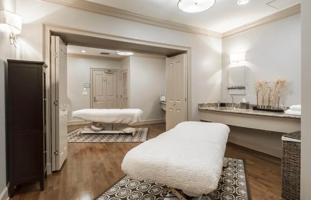 400 Kelly Plantation Drive UNIT 402, Destin, FL 32541