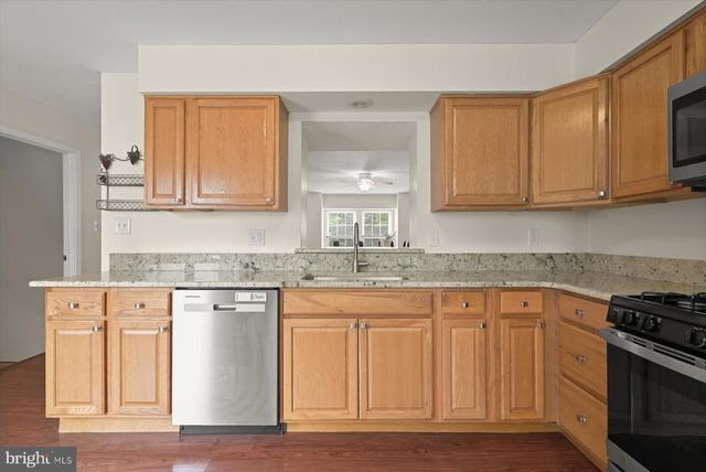 10 ALMADEN PL, Gaithersburg, MD 20878