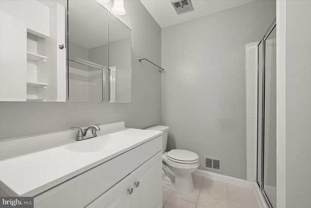 10 ALMADEN PL, Gaithersburg, MD 20878