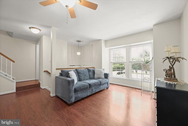 10 ALMADEN PL, Gaithersburg, MD 20878