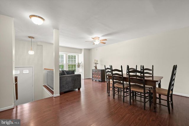 10 ALMADEN PL, Gaithersburg, MD 20878