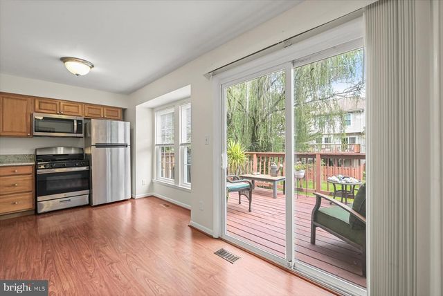 10 ALMADEN PL, Gaithersburg, MD 20878