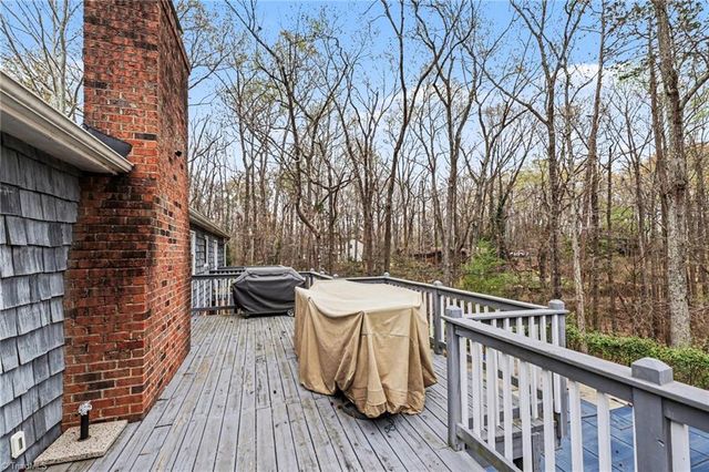 3908 Oak Hollow Court, High Point, NC 27265