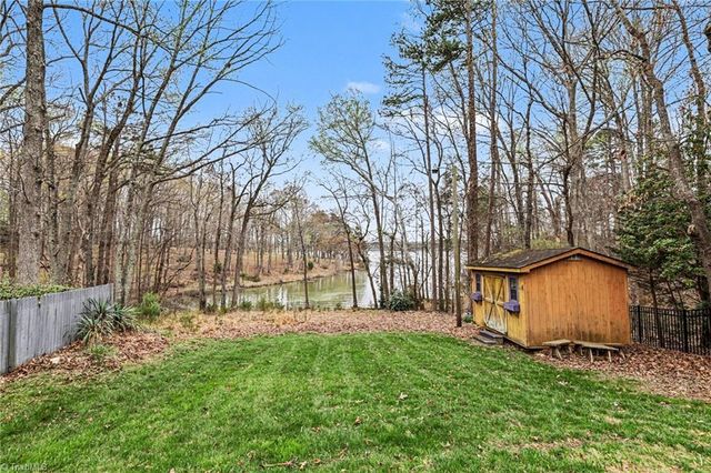 3908 Oak Hollow Court, High Point, NC 27265