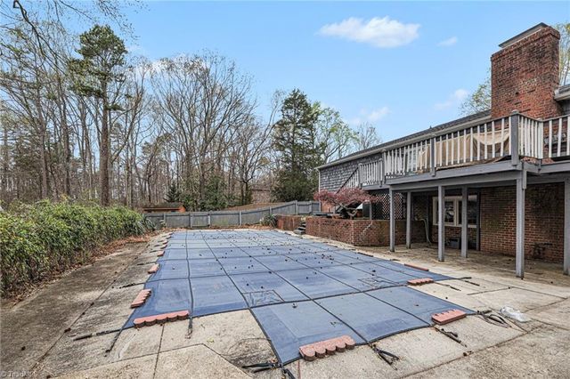 3908 Oak Hollow Court, High Point, NC 27265