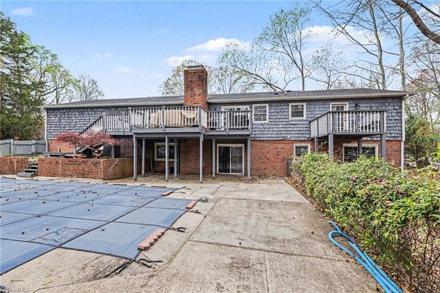 3908 Oak Hollow Court, High Point, NC 27265