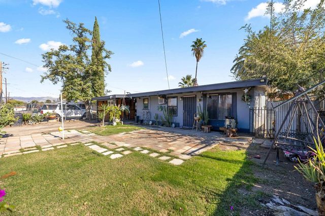 26802 Girard St, Hemet, CA 92544