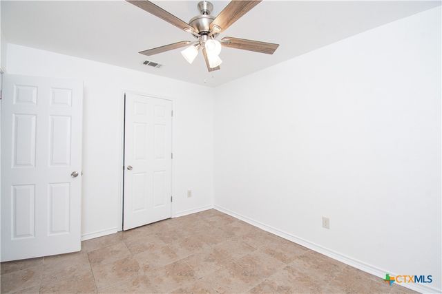 5111 Warwicke Drive, Temple, TX 76502