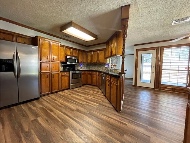 5237 Tartan Dr, Corpus Christi, TX 78413