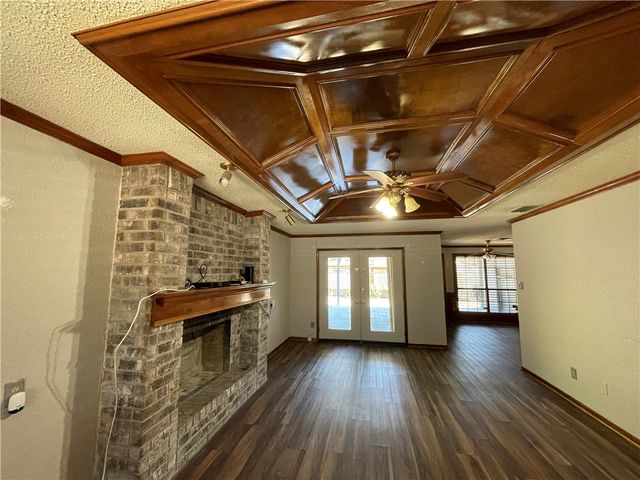 5237 Tartan Dr, Corpus Christi, TX 78413