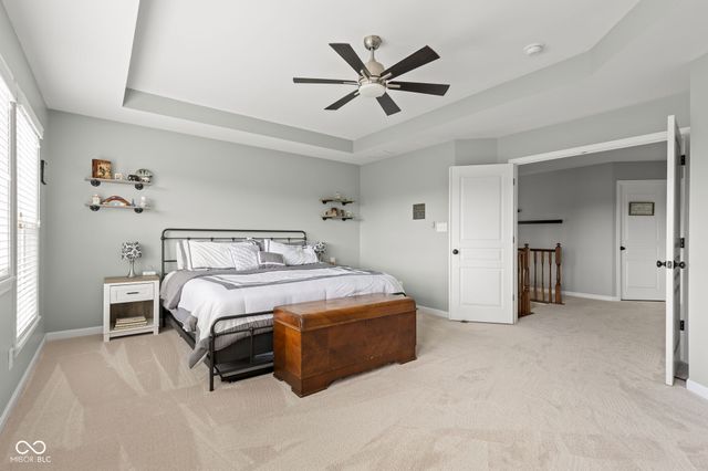 9204 Brookstone Place, Zionsville, IN 46077