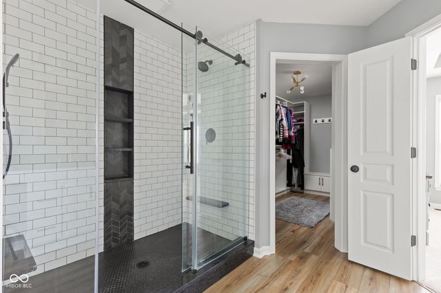 9204 Brookstone Place, Zionsville, IN 46077