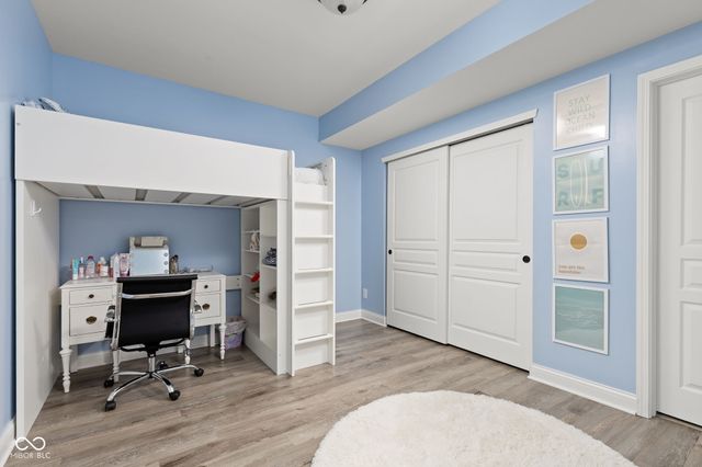 9204 Brookstone Place, Zionsville, IN 46077