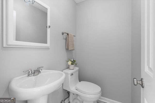 11 Ridgeview Drive SE, Silver Creek, GA 30173