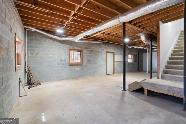 11 Ridgeview Drive SE, Silver Creek, GA 30173