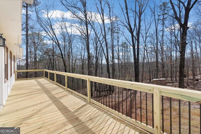 11 Ridgeview Drive SE, Silver Creek, GA 30173