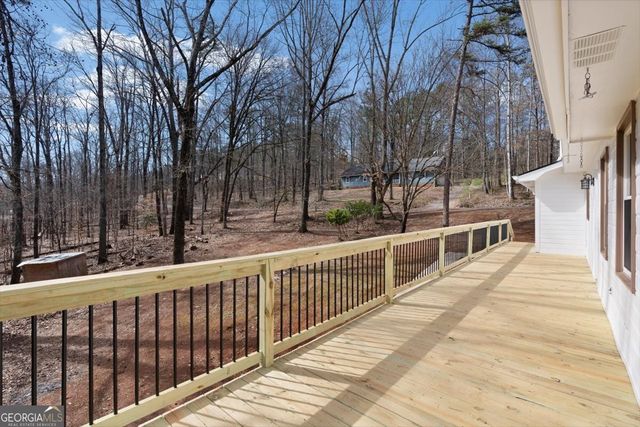 11 Ridgeview Drive SE, Silver Creek, GA 30173