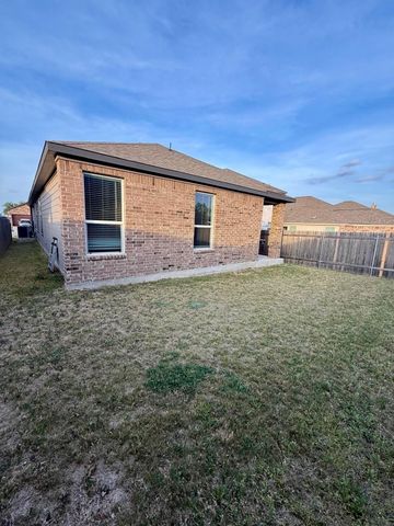 7203 Summer Tanager DR 77, Austin, TX 78744