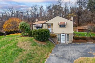 334 Division Lane, Vanport, PA 15009