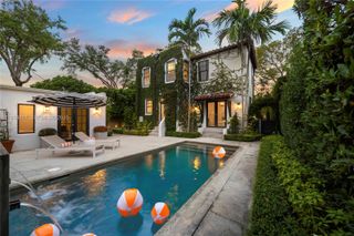 628 NE 59th St, Miami, FL 33137