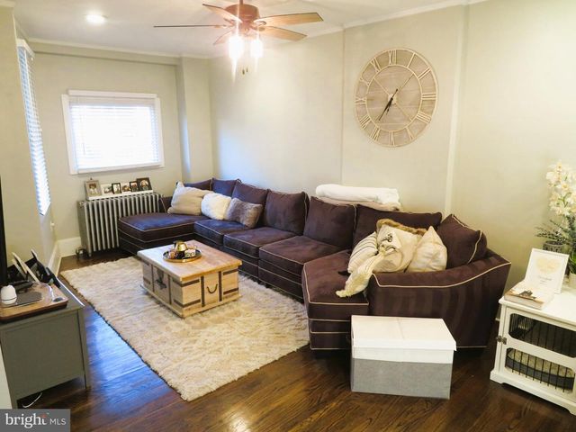 5206 RIDGE AVE, Philadelphia, PA 19128