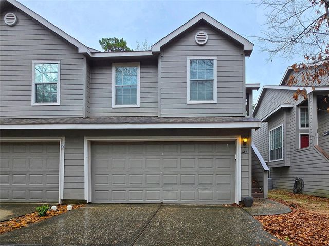 127 Anise Tree Place, The Woodlands, TX 77382