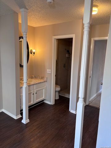 2619 Lakeplains, San Antonio, TX 78222