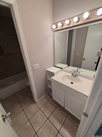 2619 Lakeplains, San Antonio, TX 78222