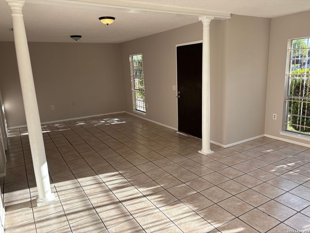 2619 Lakeplains, San Antonio, TX 78222