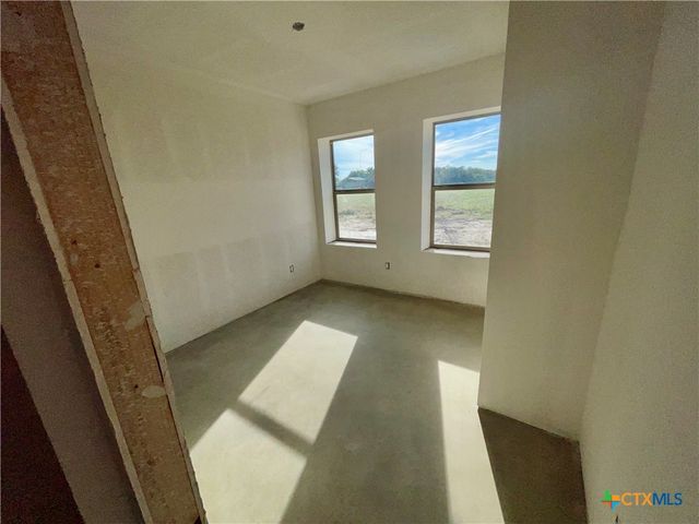 29 Carrie Street, Port O'connor, TX 77982