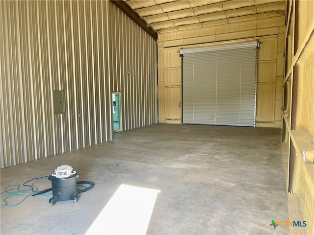 29 Carrie Street, Port O'connor, TX 77982