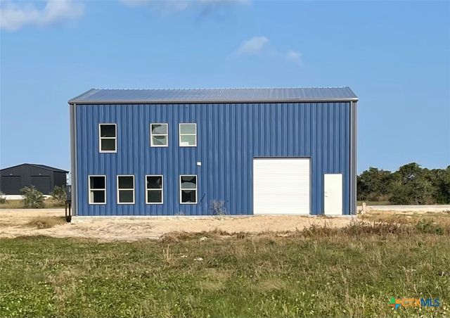 29 Carrie Street, Port O'connor, TX 77982