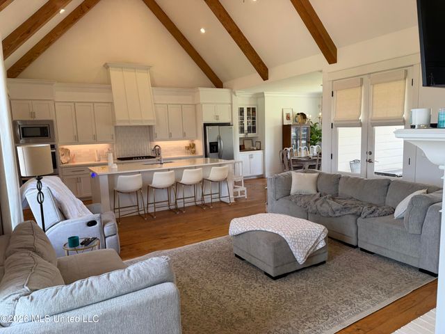 504 E Park Street, Canton, MS 39046