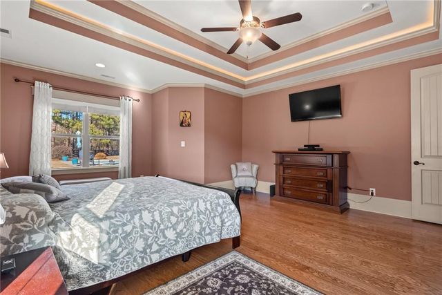 215 Berry Hill Lane, Tyrone, GA 30290