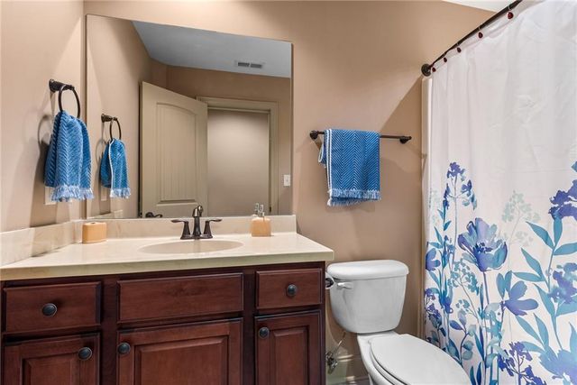 215 Berry Hill Lane, Tyrone, GA 30290